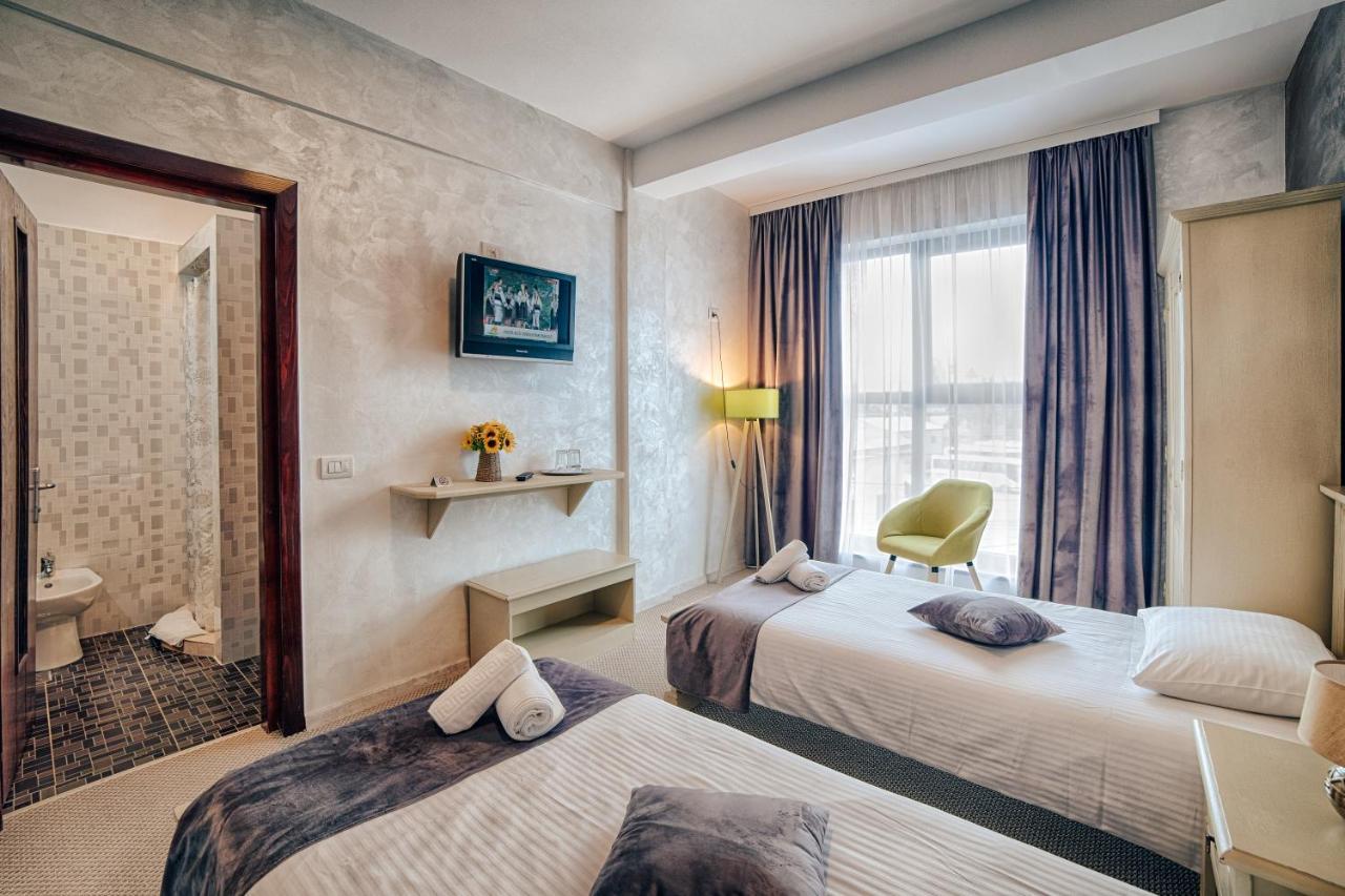 Ostello Casa Vatra Rădăuţi Esterno foto