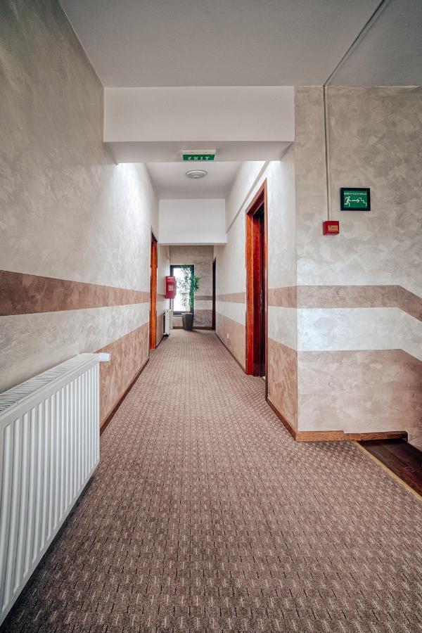 Ostello Casa Vatra Rădăuţi Esterno foto
