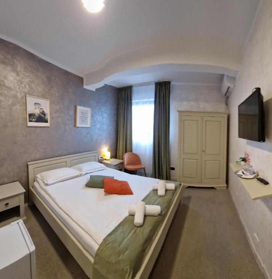 Ostello Casa Vatra Rădăuţi Esterno foto